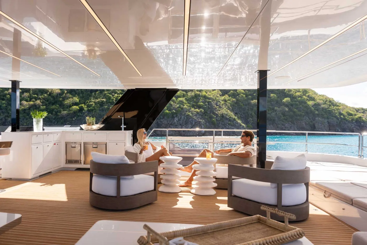 Sunreef Yachts Eco's 80 Sunreef Power Eco wins Best Motor Yacht below 25m at the 2024 International Yacht & Aviation Awards, praised for its innovative solar power system and luxury.