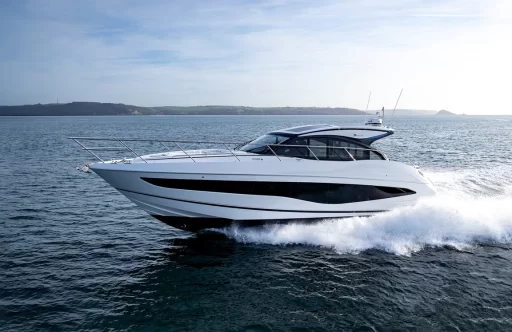 Discover the Princess V50: the latest addition to the V Class range, offering cutting-edge technology, top-notch handling, and stunning design for an unparalleled luxury yachting experience.