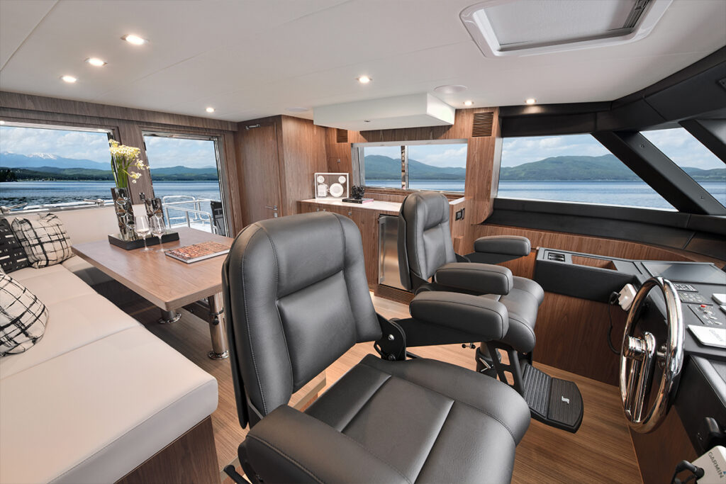 Horizon Yachts unveils the V77 Cockpit Motor Yacht, combining luxury and outdoor living with Jonathan Quinn Barnett design, spacious interiors, and a versatile cockpit for adventure.