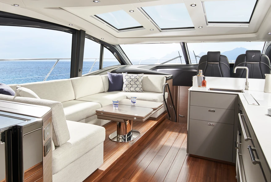 Discover the Princess V55, a sleek sports yacht with a top speed of 35 knots, luxurious interior, and intelligent space utilization. Perfect for blending performance and luxury.