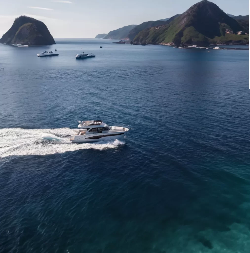 BENETEAU celebrates 140 years with 140 unique deals on boats from the Oceanis, First, Flyer, Antares, Swift Trawler, and Gran Turismo lines. Join the legacy and start your nautical journey.