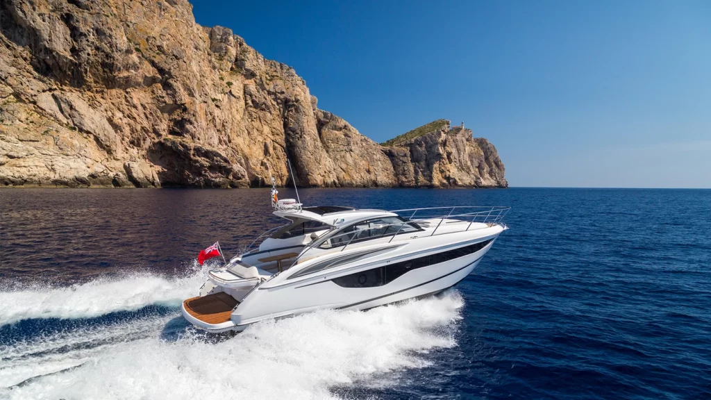 The Princess V40 combines sleek design, impressive performance, and outstanding seakeeping abilities. With a top speed of 38 knots and luxurious interiors, it promises an unforgettable yachting experience.