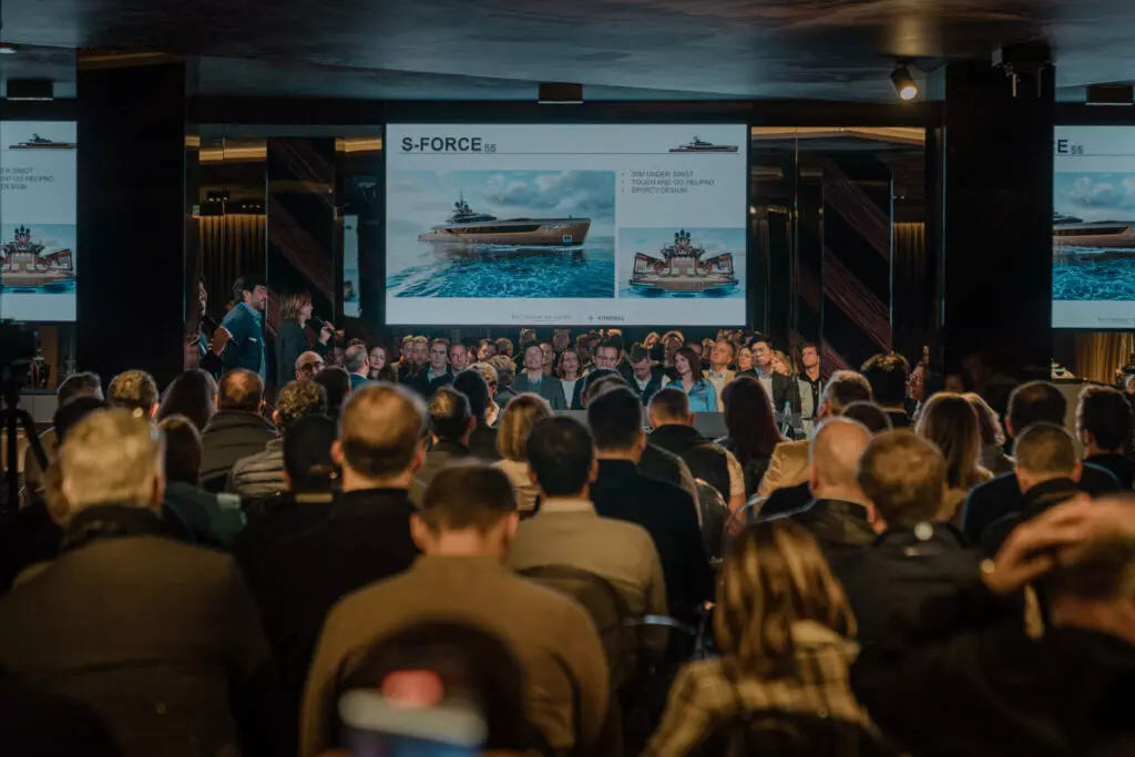 The Italian Sea Group celebrates the successful debut of Vision Brokers Day, uniting top global yacht brokers for an exclusive look into its innovation and craftsmanship.